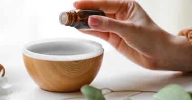 5 Creative Ways to Use Essential Oils Every Day