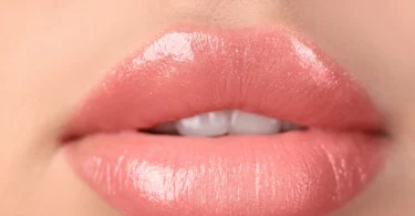 4 Steps to Get Pink Lips Naturally