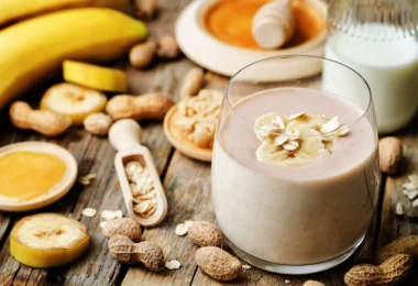Banana Peanut Butter Smoothie for Weight Loss