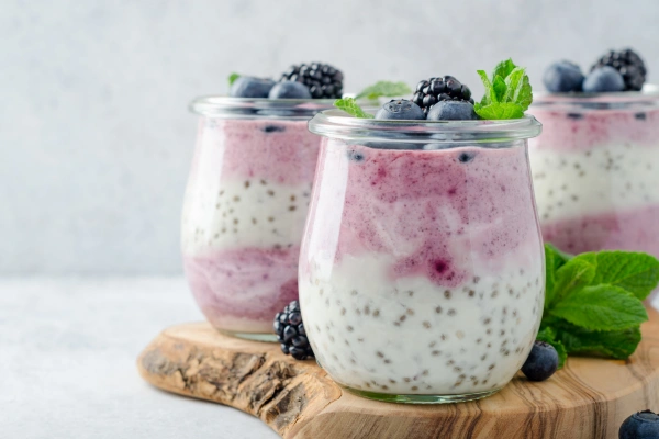 Creamy Chia Pudding with Berries