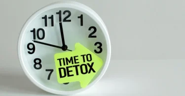 10 Early Warning Signs Your Body Needs a Detox