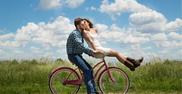 11 Foolproof Ways To Make Your Husband Happy And Addicted To You