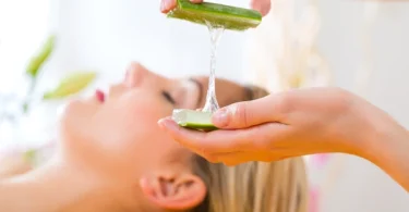 How to Use Aloe Vera on Acne and Dark Spots