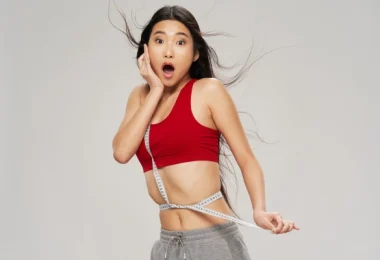 9 Snacks Fit Women Eat for Rapid Weight Loss